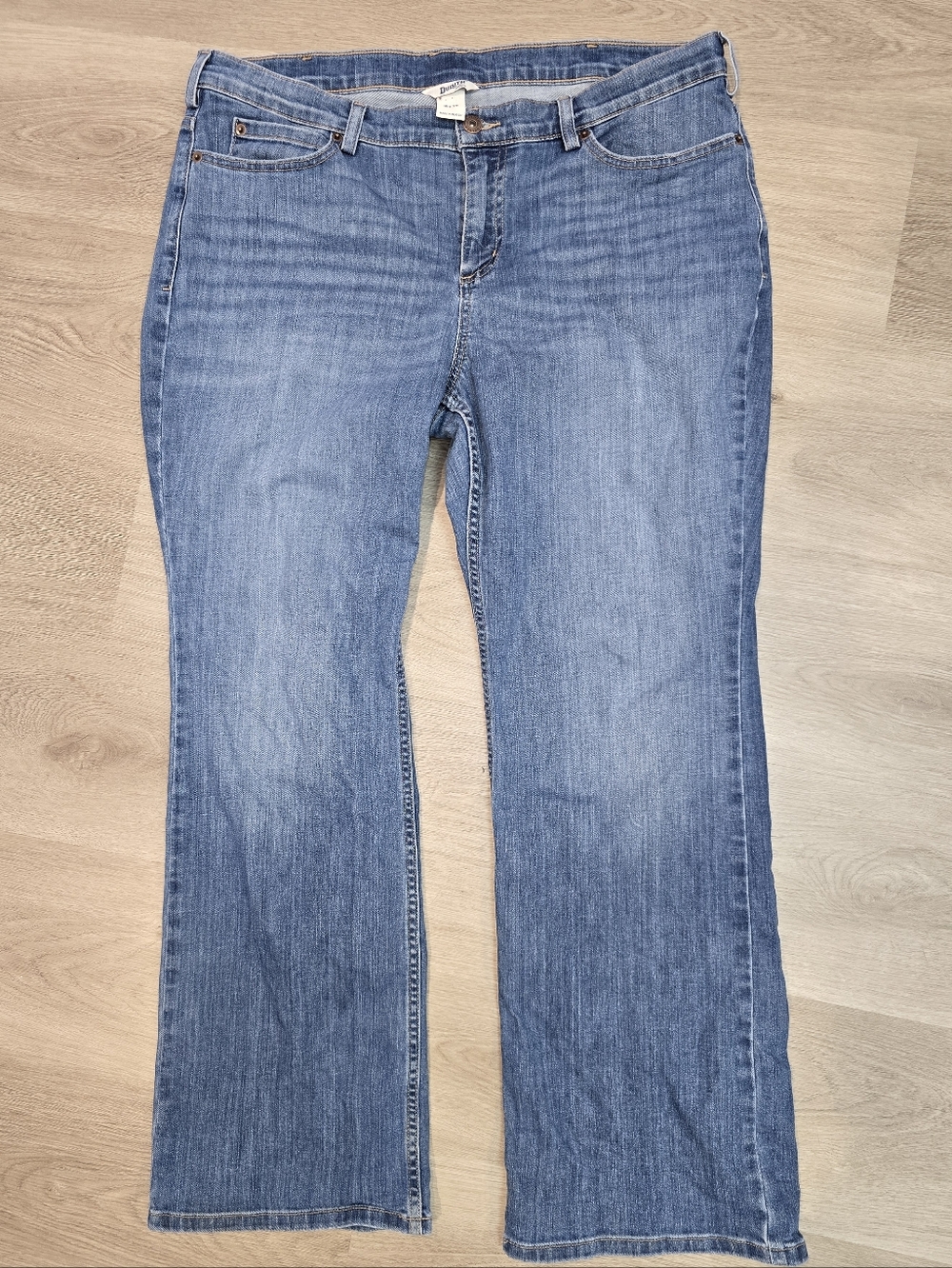 Duluth Women's Daily Denim Bootcut Jeans